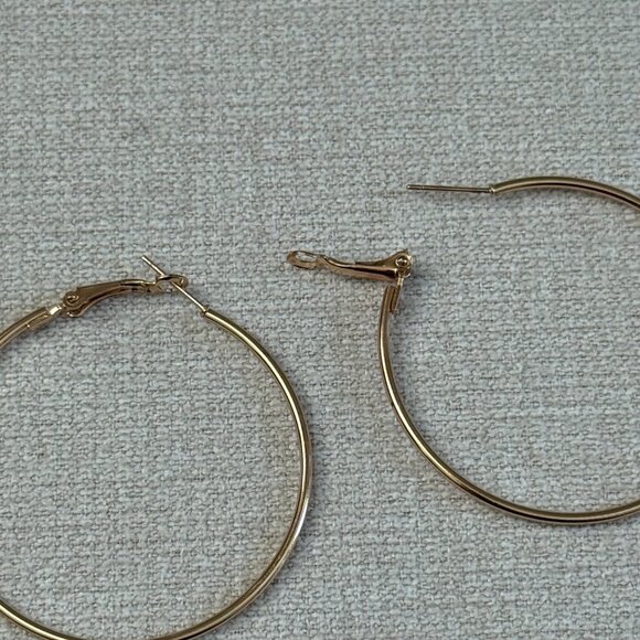 3/$17 Large Gold Tone Hoop Pierced Earrings - Picture 2 of 3